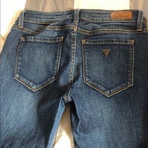 Women's Guess power skinny low rise